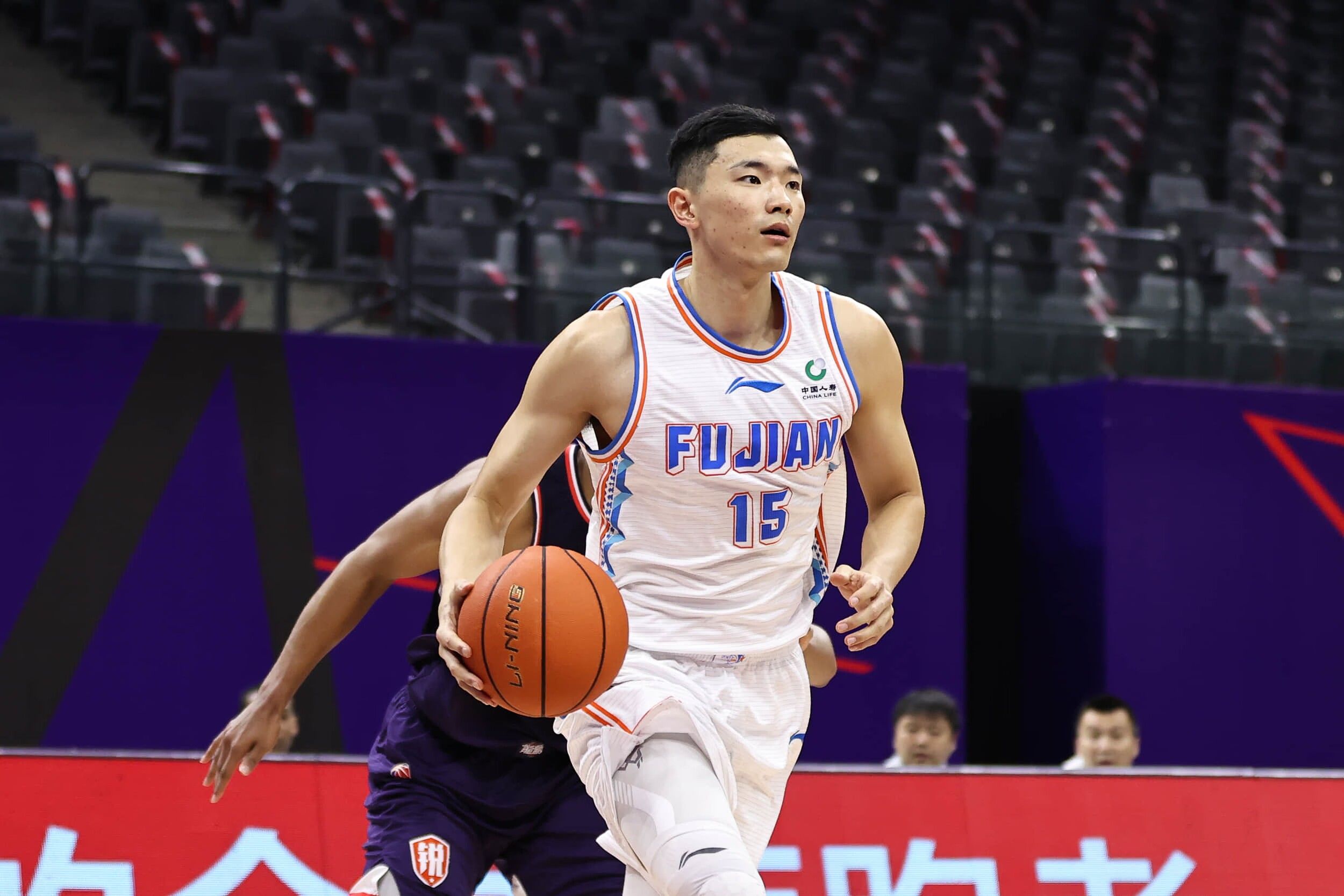 福建男篮大获胜利,击败陕西橄榄球队 福建男篮大获胜利,击败陕西橄榄球队