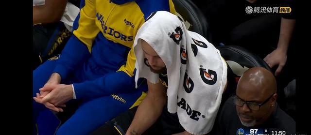 包含公牛反败骑士，库里生涯三分有感觉的词条