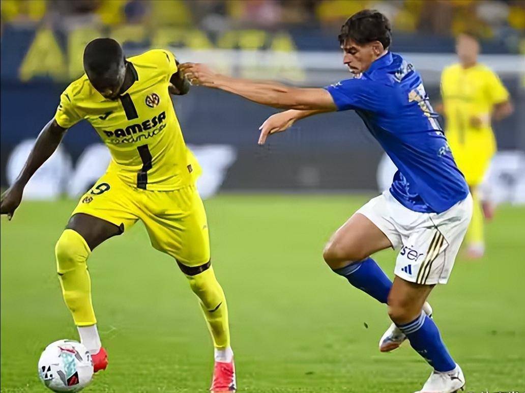 包含西甲巨头宣布签下新后卫,增强防守阵容的词条 包含西甲巨头宣布签下新后卫,增强防守阵容的词条