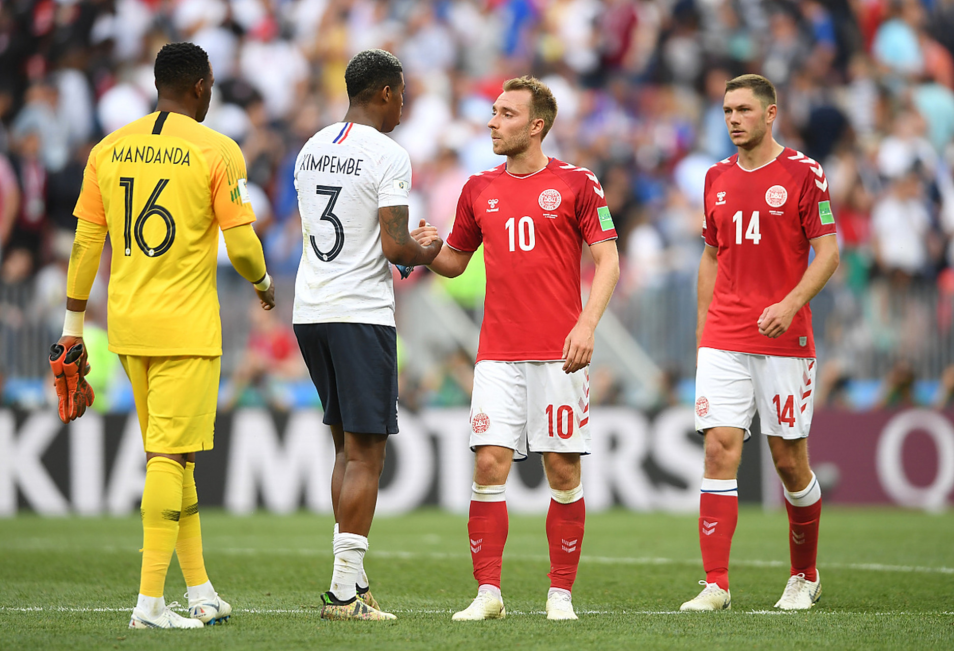 包含法国大胜波兰，成功晋级欧预赛半决赛的词条